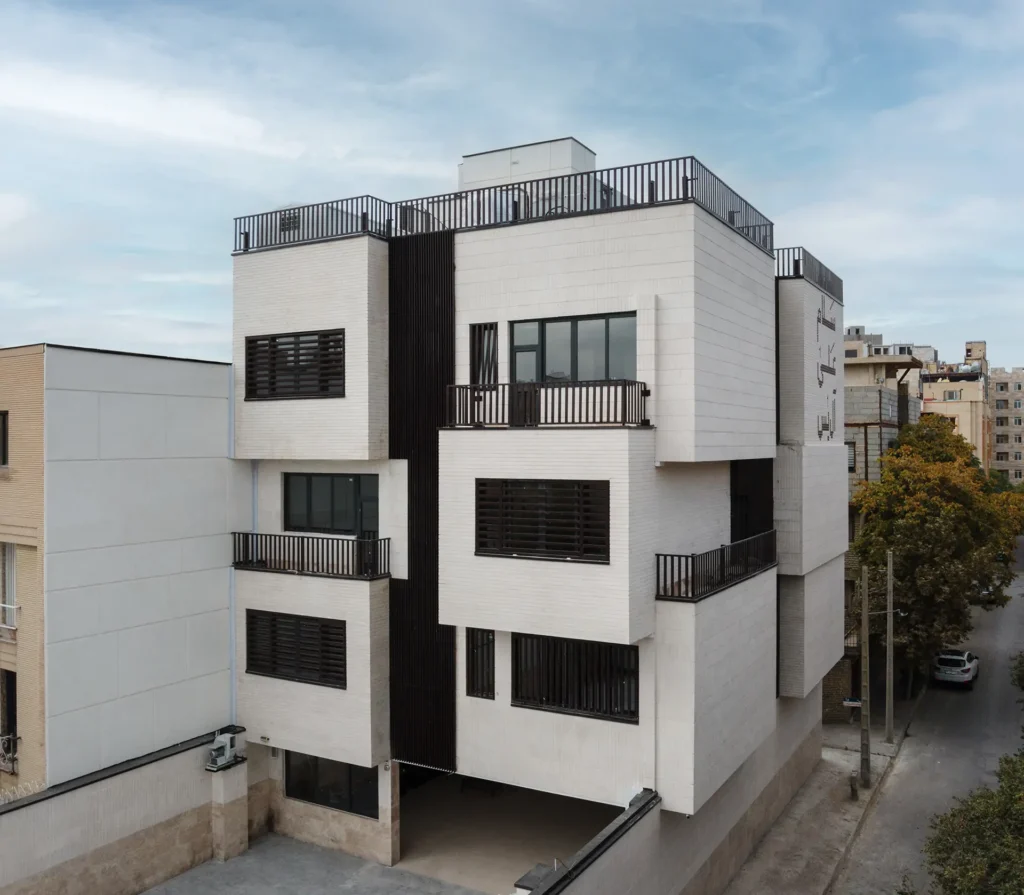 عکاسی معماری مدرسه در مشهد