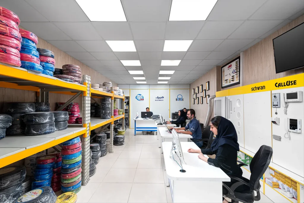 عکاسی صنعتی از فروشگاه سیم و کابل افلاک
